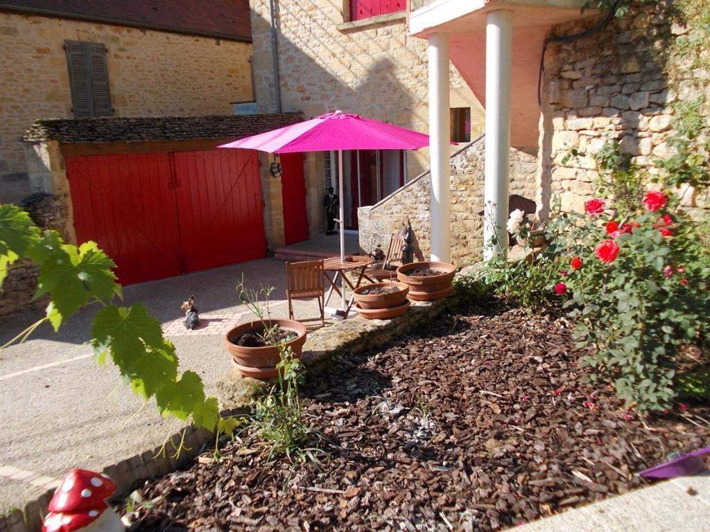 Au Soleil Levant Homestay Sarlat-la-Canéda Eksteriør bilde